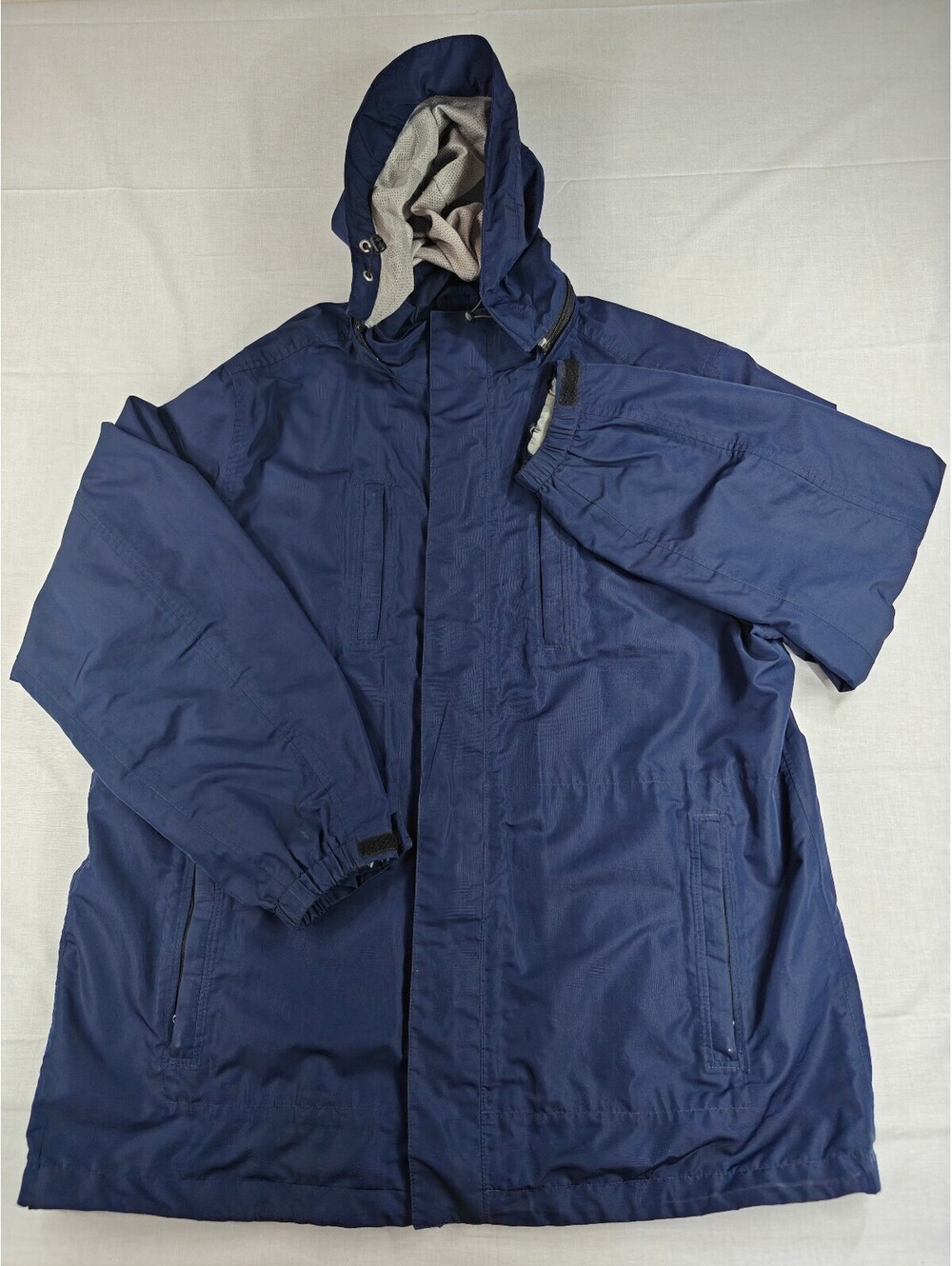 Eddie Bauer WeatherEdge Men’s XL Navy Waterproof Hooded Rain Jacket